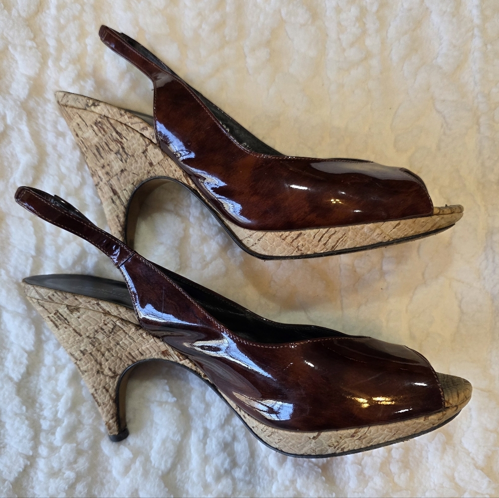Donald J Pliner Made in Italy Cork Wedge Heels – Size 8.5
